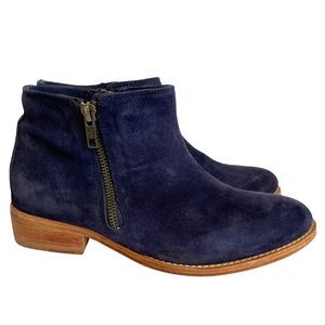 Johnston & Murphy blue suede ankle boots 8